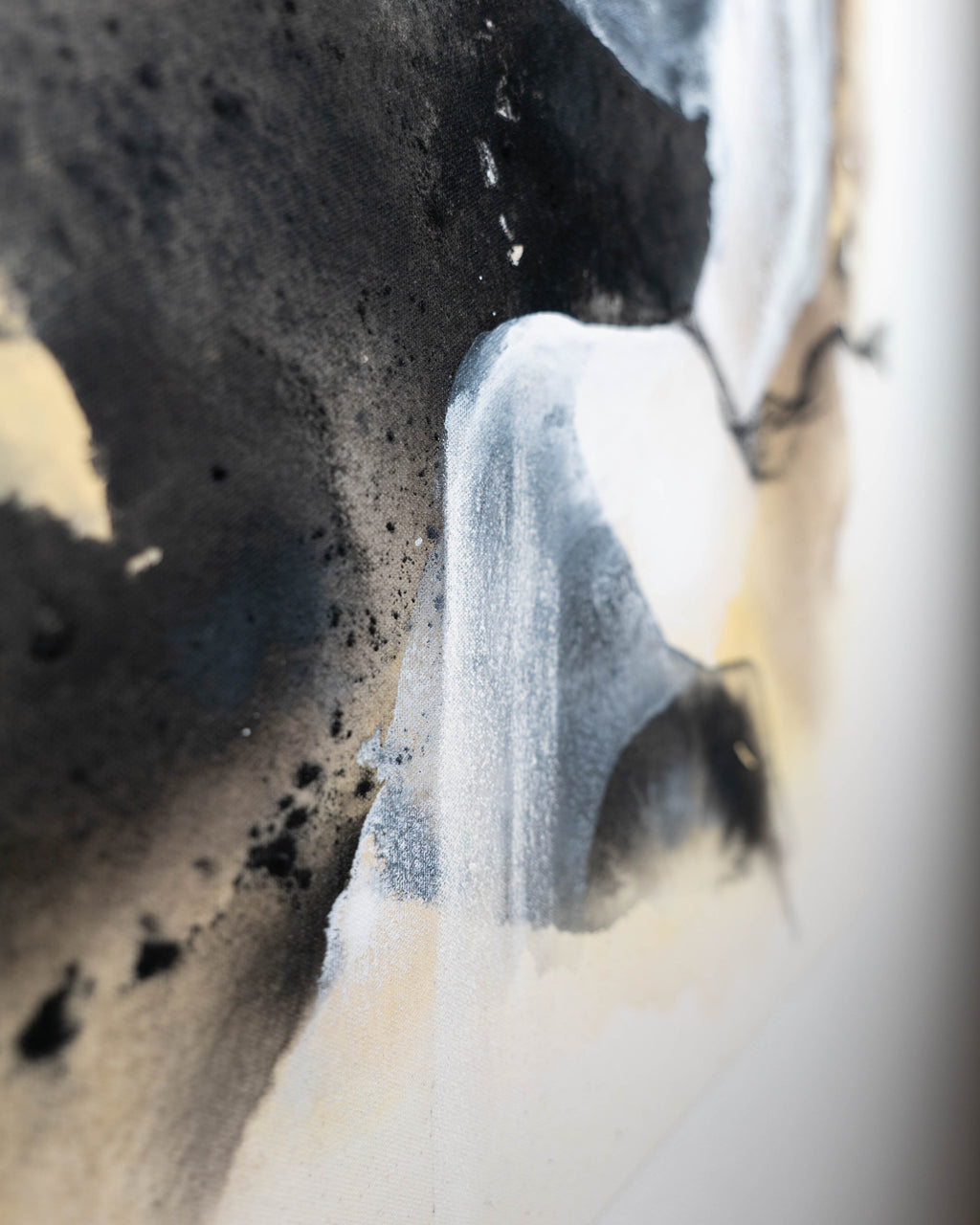 Tuning Fork | 73x100 cm
